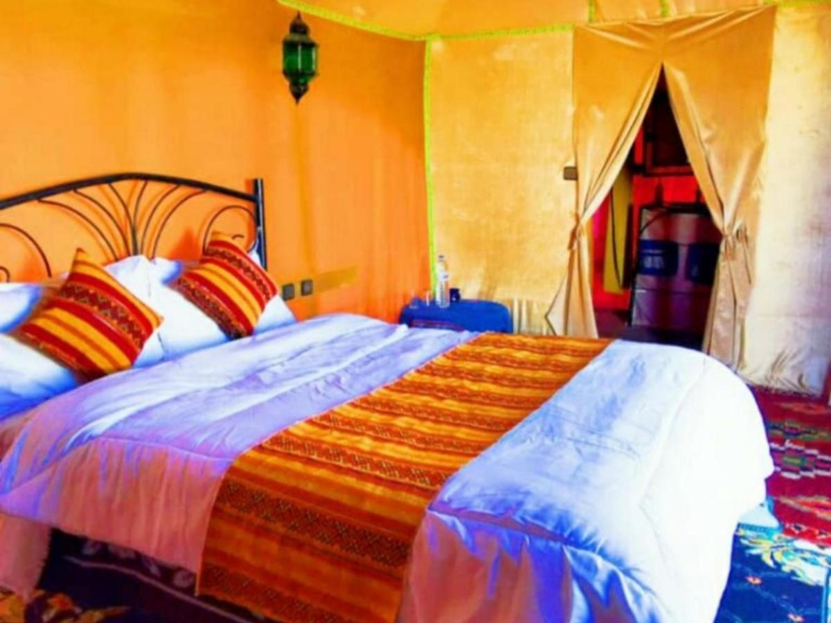 Desert Paradise Luxury Camp Мерцуга Екстериор снимка