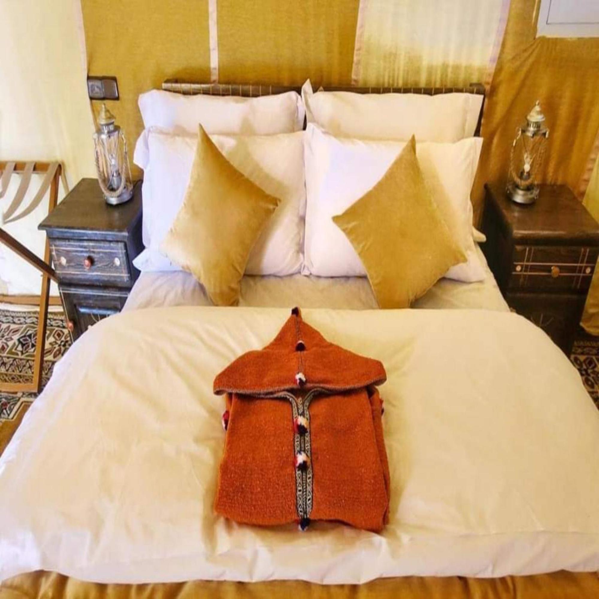 Desert Paradise Luxury Camp Мерцуга Екстериор снимка